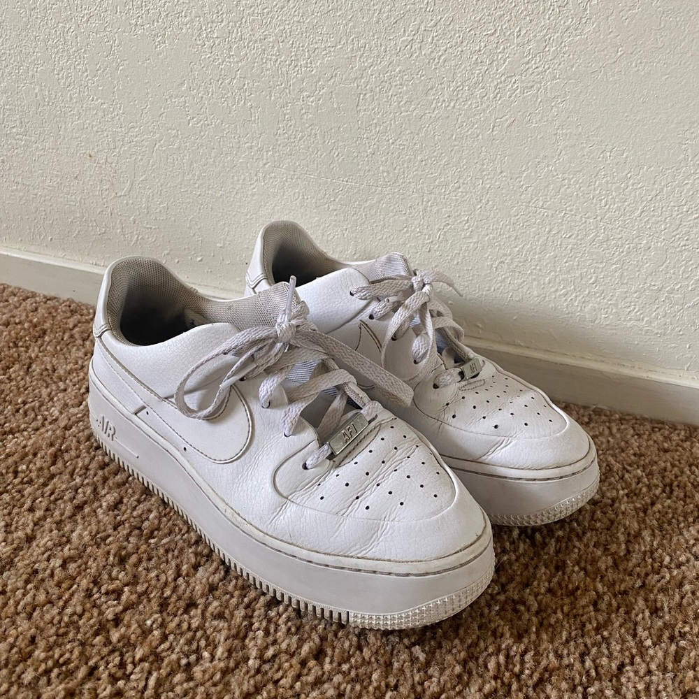 Nike AirForce 1 Sage Low